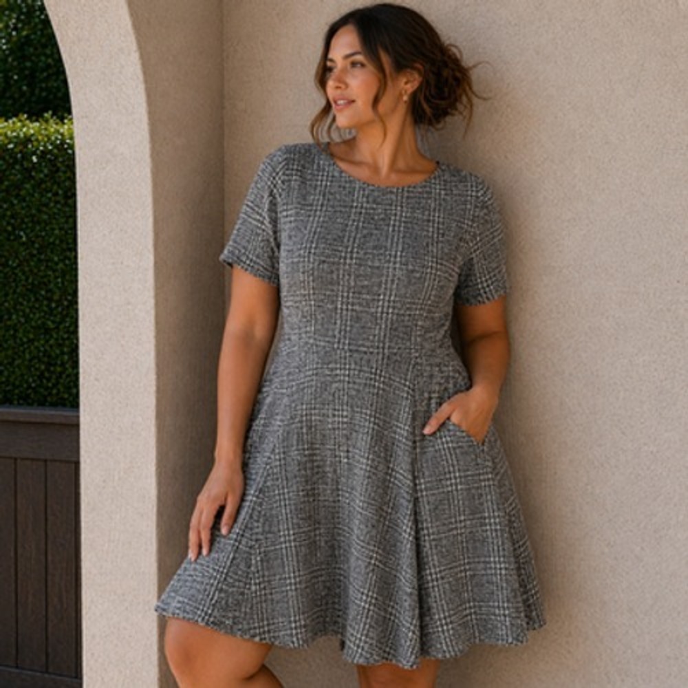 Studio Torrid Dress Womens 4X Gray Plaid Fit Flare SkaterWork Office Knee Length